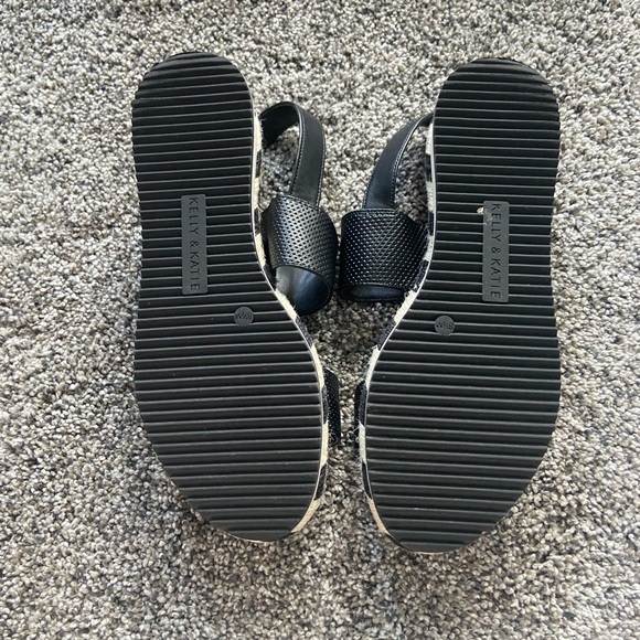 Kelly & Katie Poliana Espadrille Wedge Sandal - Picture 6 of 8